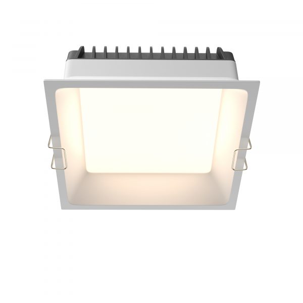 RENDER_DL056-18W3-4-6K-W_on_w_standard